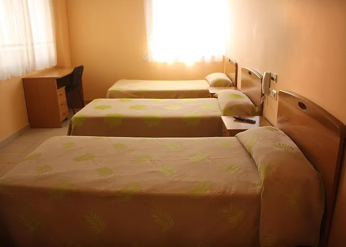 Residencia Porta Nova 2*